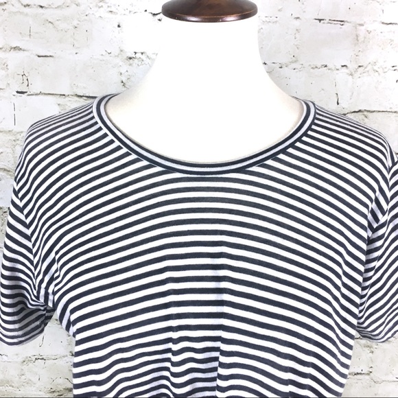 Me to We Cropped Striped Twist Top (Size L) - Picture 2 of 7